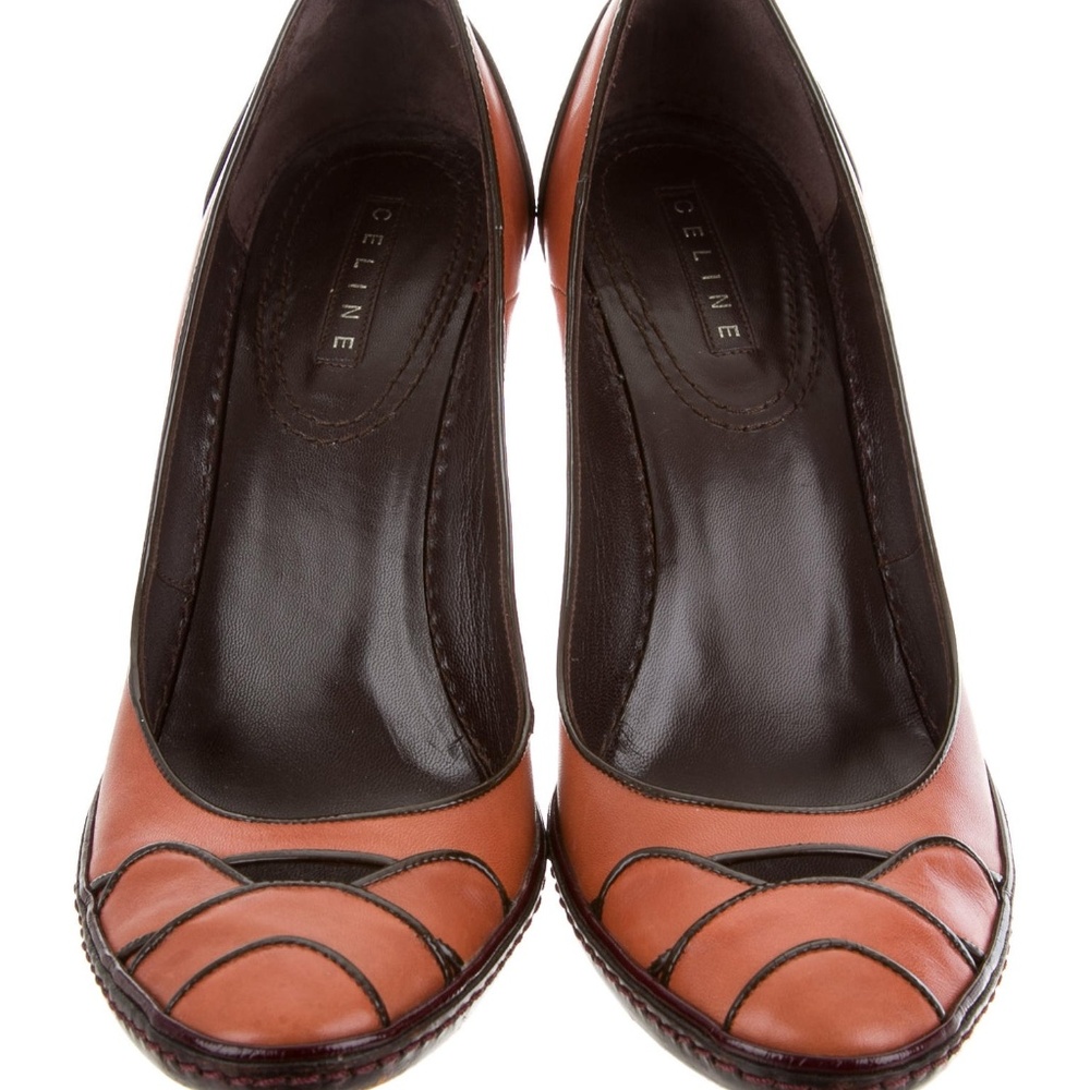 Céline Leather Rounded-Toe Pumps